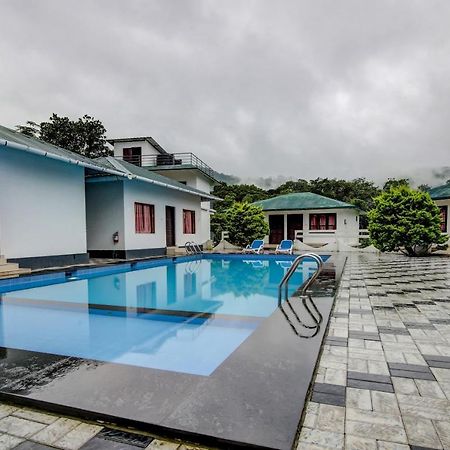 Treebo Trend Misty Garden Resorts With Mountain View Munnar Dış mekan fotoğraf