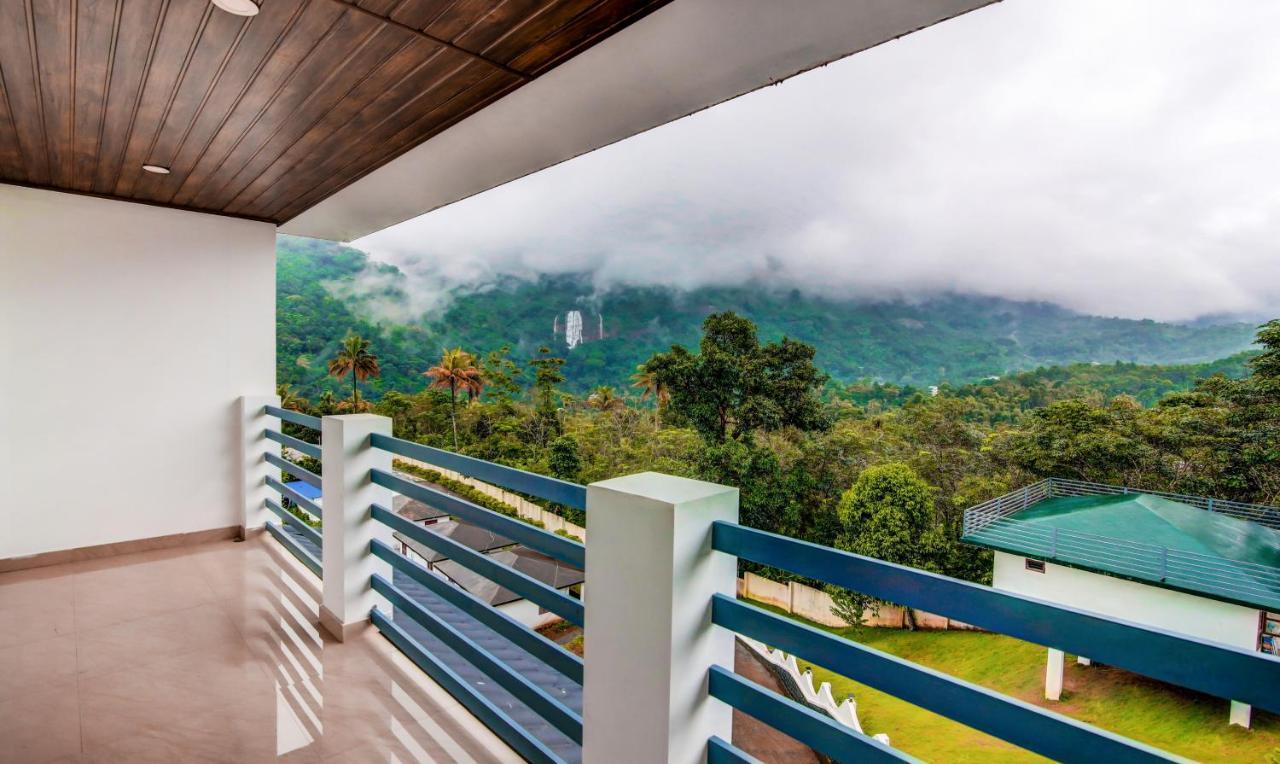 Treebo Trend Misty Garden Resorts With Mountain View Munnar Dış mekan fotoğraf